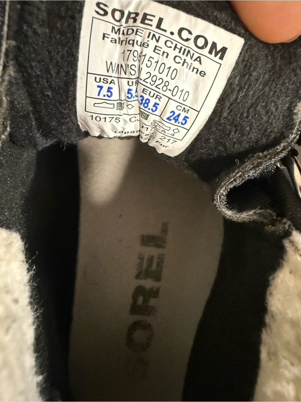 Sorel Explorer Carnival women size 7.5 black Faux-Fur Collar Lace-Up Winter Boot - Picture 10 of 10